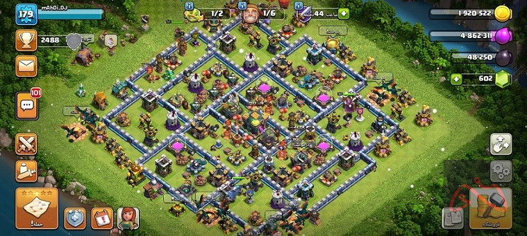 اکانت 10 ساله Clash Of Clans